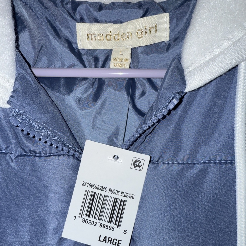 Madden Girl Womens Blue Sleeveless Hooded Full-Zip Puffer Vest Size Large‎ - Picture 3 of 8